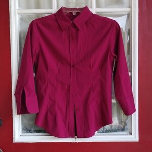 Express stretch 3/4 length sleeves shirt size 1/2